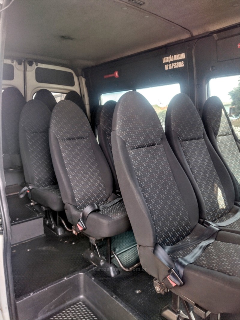 MASTER 2.5 DCI MINIBUS L2H2 16 LUGARES 16V DIESEL 3P MANUAL - 2011 - CAXIAS DO SUL