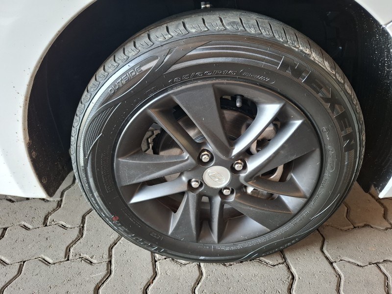 HB20 1.6 PREMIUM 16V FLEX 4P MANUAL - 2014 - CAXIAS DO SUL