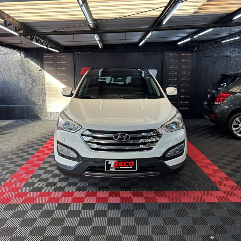 SANTA FÉ 3.3 MPFI 4X4 7 LUGARES V6 270CV GASOLINA 4P AUTOMÁTICO - 2014 - PASSO FUNDO