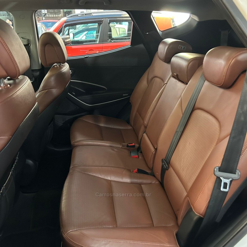 SANTA FÉ 3.3 MPFI 4X4 7 LUGARES V6 270CV GASOLINA 4P AUTOMÁTICO - 2014 - PASSO FUNDO