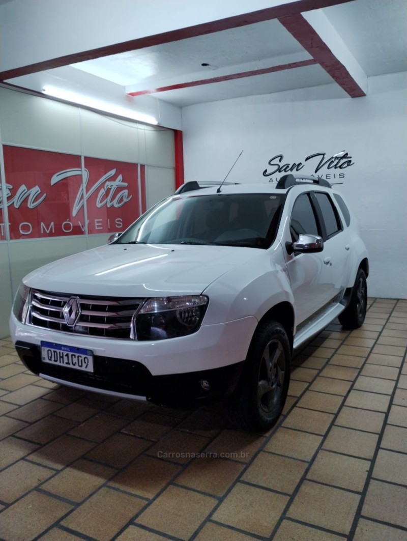DUSTER 2.0 TECH ROAD II 4X4 16V FLEX 4P MANUAL - 2015 - CAXIAS DO SUL
