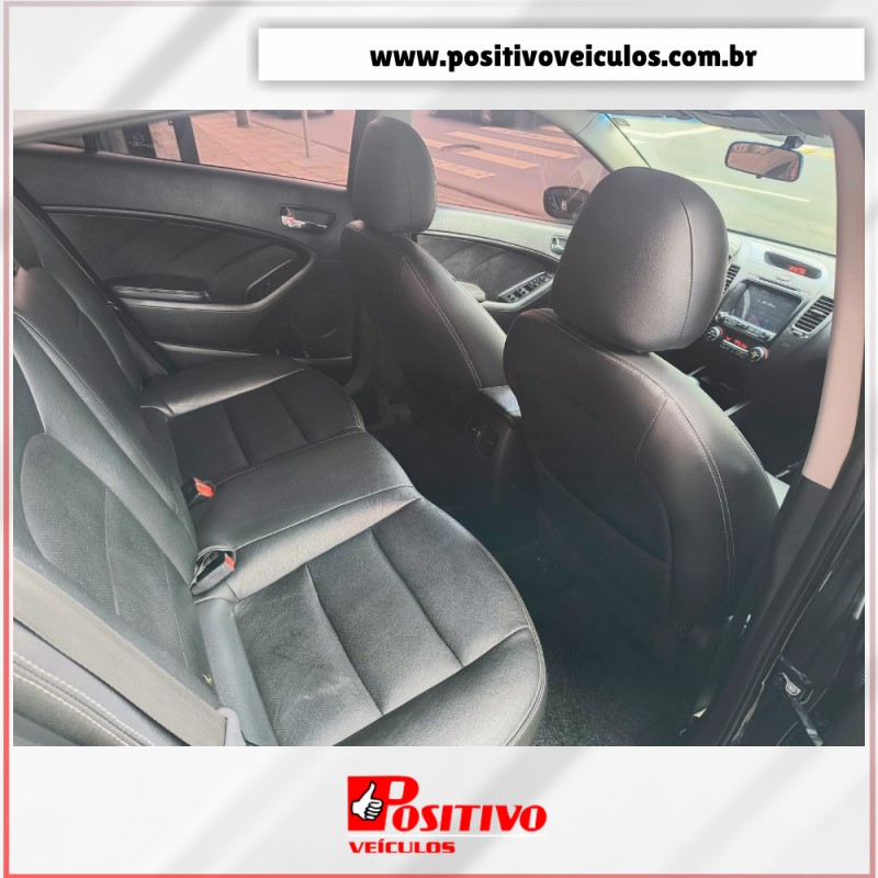 CERATO 1.6 SX3 16V FLEX 4P AUTOMÁTICO - 2014 - CAXIAS DO SUL