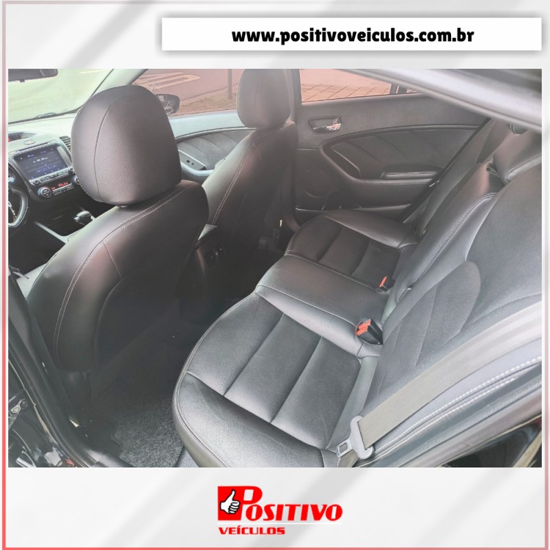 CERATO 1.6 SX3 16V FLEX 4P AUTOMÁTICO - 2014 - CAXIAS DO SUL