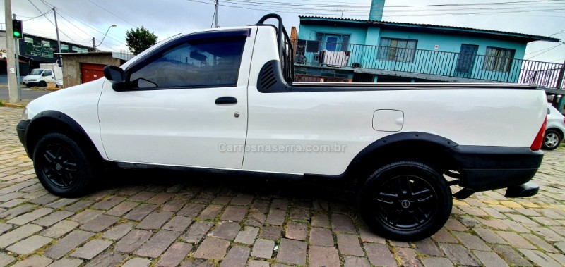 STRADA 1.3 MPI FIRE CS 8V GASOLINA 2P MANUAL - 2004 - CAXIAS DO SUL