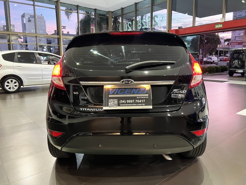 FIESTA 1.6 TITANIUM HATCH 16V FLEX 4P AUTOMÁTICO - 2014 - FARROUPILHA