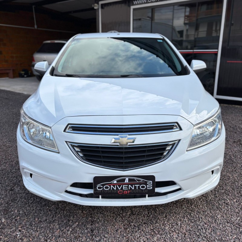 ONIX 1.0 MPFI LT 8V FLEX 4P MANUAL - 2015 - LAJEADO