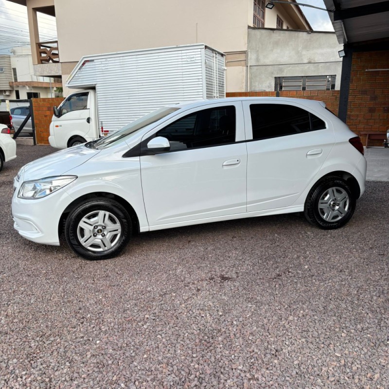 ONIX 1.0 MPFI LT 8V FLEX 4P MANUAL - 2015 - LAJEADO