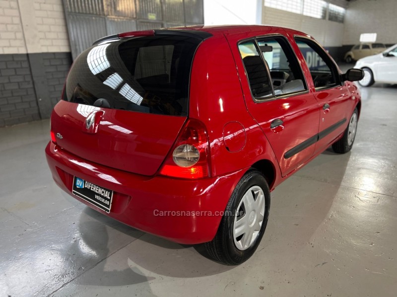 CLIO 1.0 CAMPUS 16V FLEX 4P MANUAL - 2011 - CAXIAS DO SUL