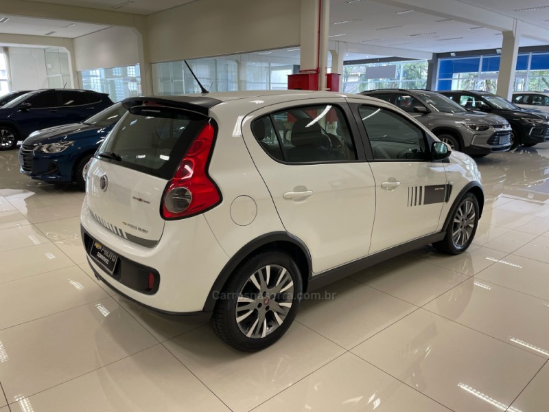 PALIO 1.6 MPI SPORTING 16V FLEX 4P AUTOMATIZADO - 2015 - VERANóPOLIS