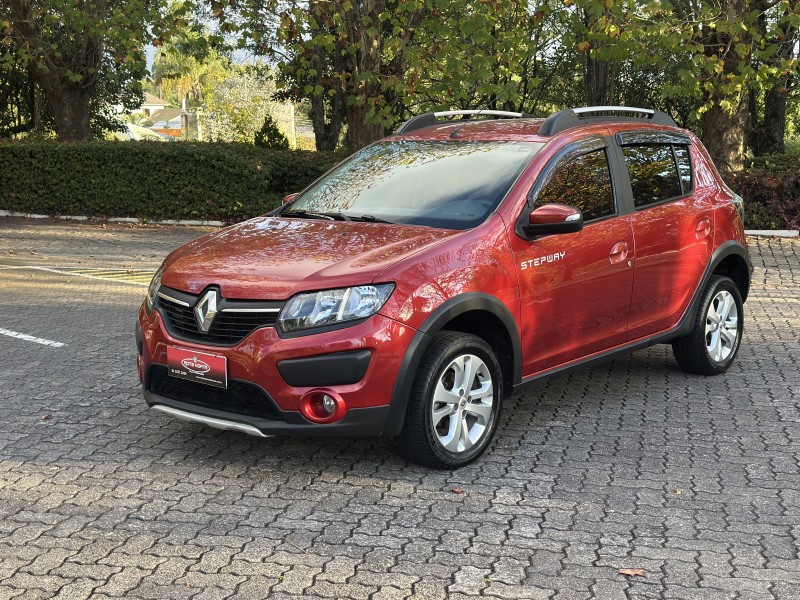 SANDERO 1.6 STEPWAY 8V FLEX 4P MANUAL - 2015 - CAXIAS DO SUL