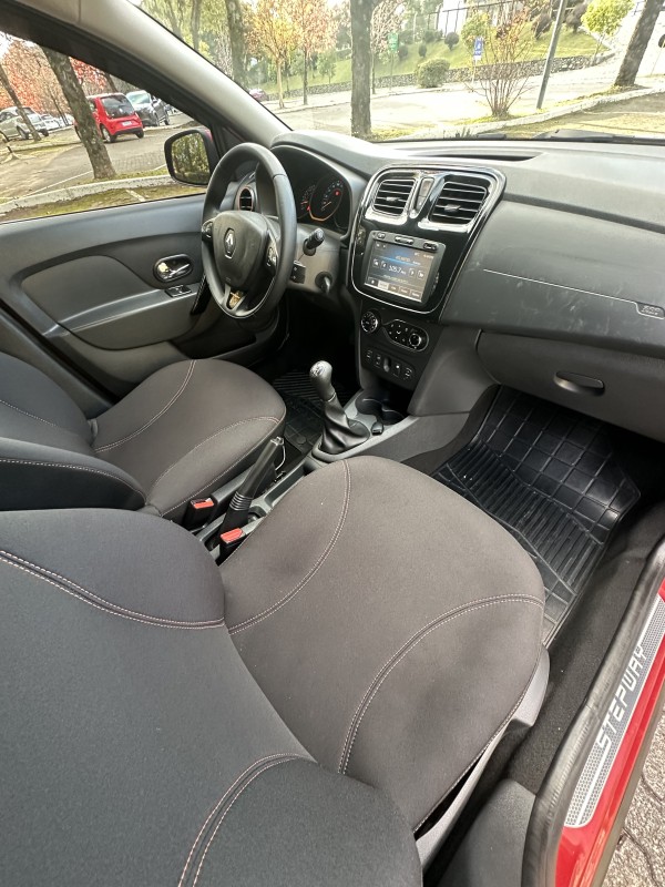 SANDERO 1.6 STEPWAY 8V FLEX 4P MANUAL - 2015 - CAXIAS DO SUL