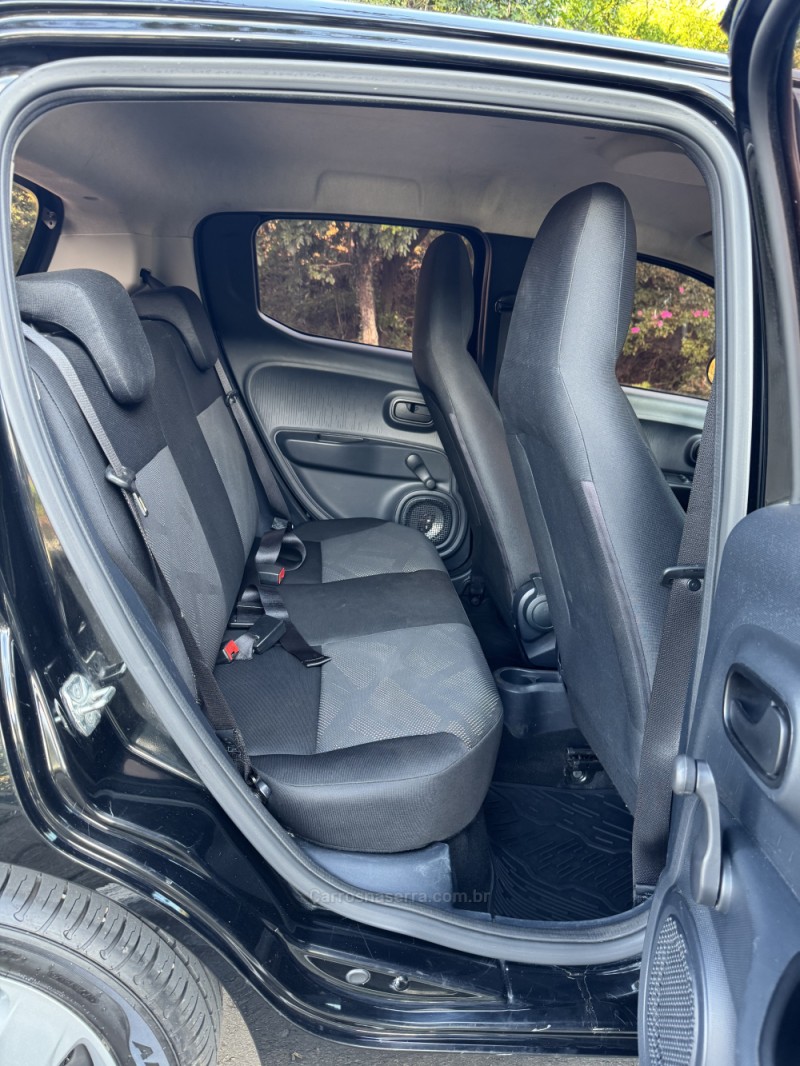 MOBI 1.0 8V EVO FLEX LIKE. ON MANUAL - 2019 - NOVA ARAçá