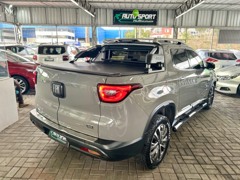 TORO 2.0 16V TURBO DIESEL RANCH AT 4X4 AUTOMÁTICO - 2023 - CAXIAS DO SUL