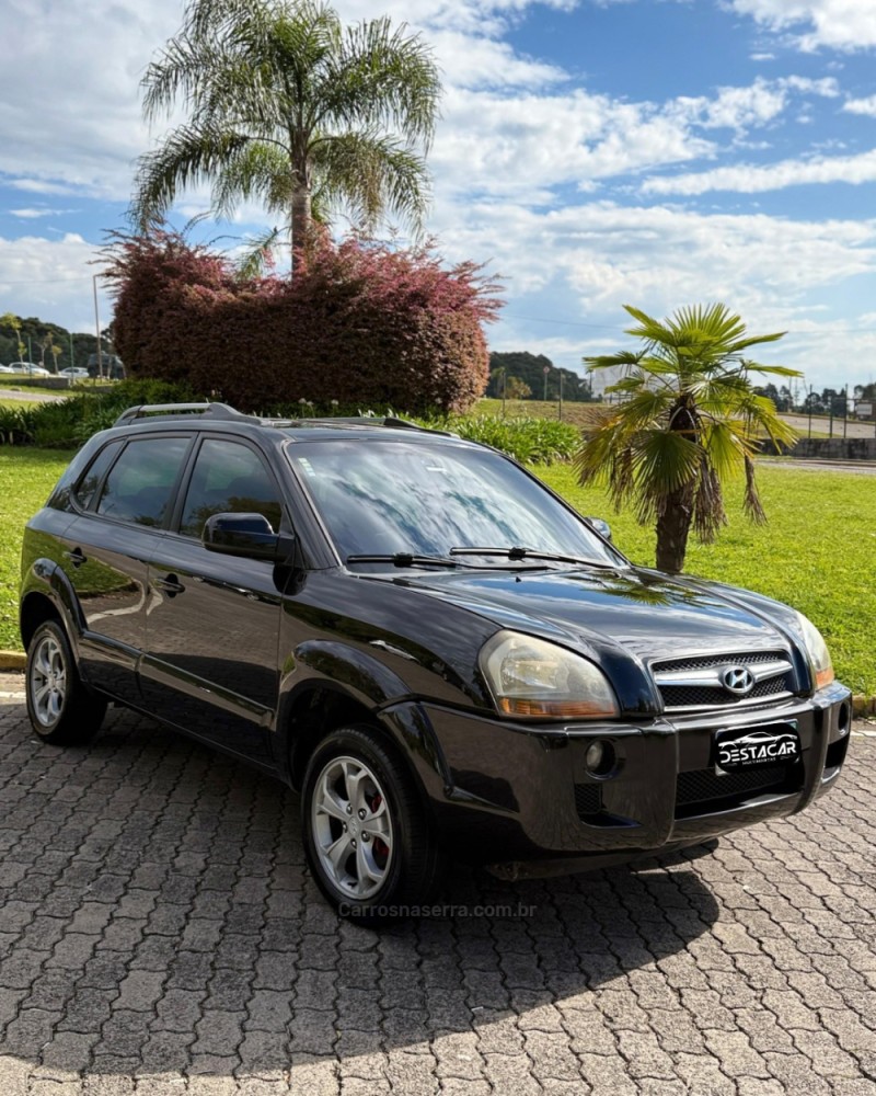 TUCSON 2.0 MPFI GLS 16V 143CV 2WD GASOLINA 4P AUTOMÁTICO - 2012 - CAXIAS DO SUL