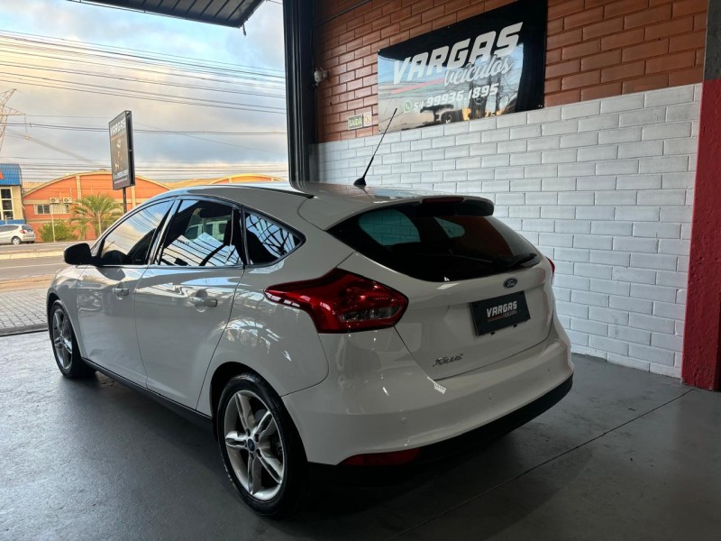 FOCUS 1.6 SE 16V FLEX 4P AUTOMÁTICO - 2016 - CAXIAS DO SUL