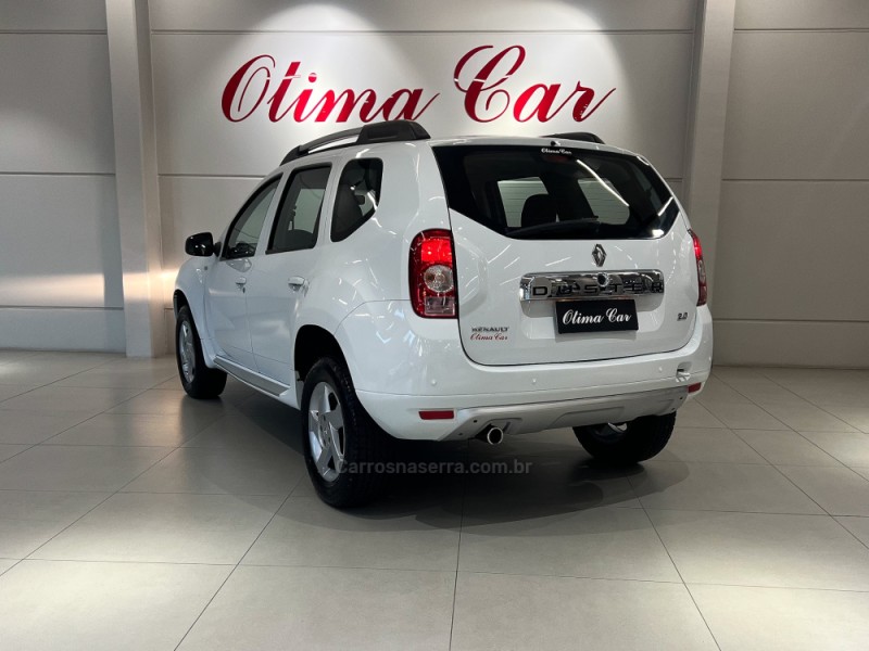 DUSTER 2.0 DYNAMIQUE 4X2 16V FLEX 4P MANUAL - 2012 - FLORES DA CUNHA
