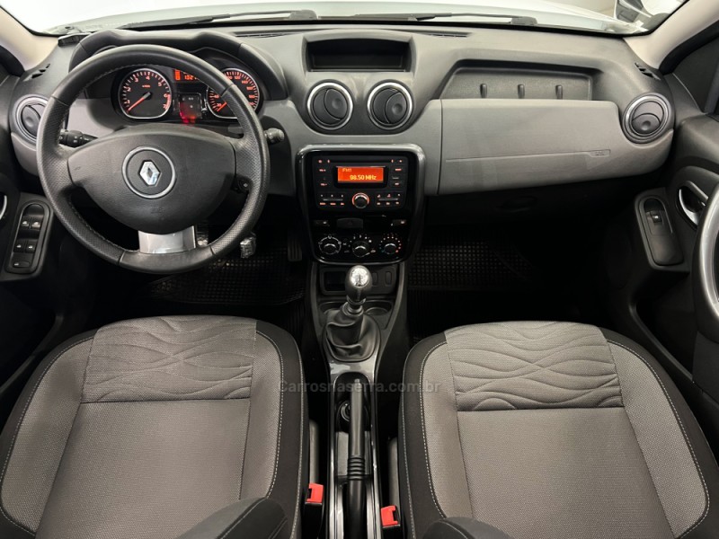 DUSTER 2.0 DYNAMIQUE 4X2 16V FLEX 4P MANUAL - 2012 - FLORES DA CUNHA