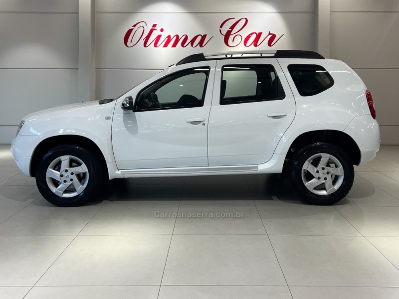 DUSTER 2.0 DYNAMIQUE 4X2 16V FLEX 4P MANUAL - 2012 - FLORES DA CUNHA