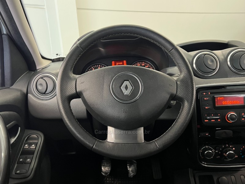 DUSTER 2.0 DYNAMIQUE 4X2 16V FLEX 4P MANUAL - 2012 - FLORES DA CUNHA