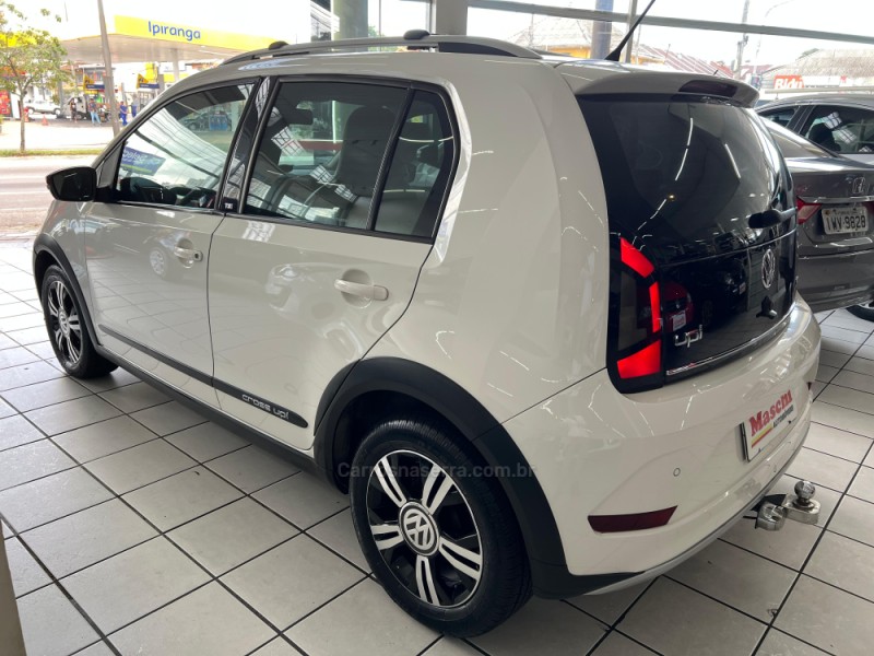 CROSS UP 1.0 TSI 12V FLEX 4P MANUAL - 2018 - CAXIAS DO SUL