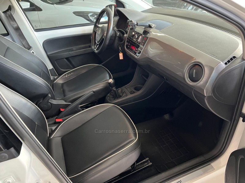 CROSS UP 1.0 TSI 12V FLEX 4P MANUAL - 2018 - CAXIAS DO SUL