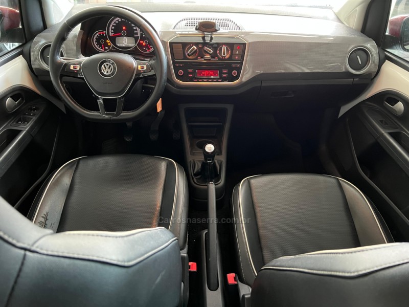 CROSS UP 1.0 TSI 12V FLEX 4P MANUAL - 2018 - CAXIAS DO SUL