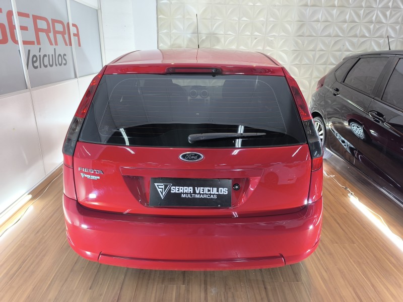 FIESTA 1.0 MPI 8V GASOLINA 4P MANUAL - 2014 - CAXIAS DO SUL