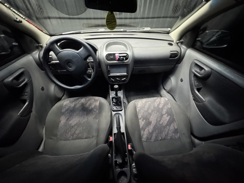 CORSA 1.8 MPFI 8V GASOLINA 4P MANUAL - 2003 - CAXIAS DO SUL