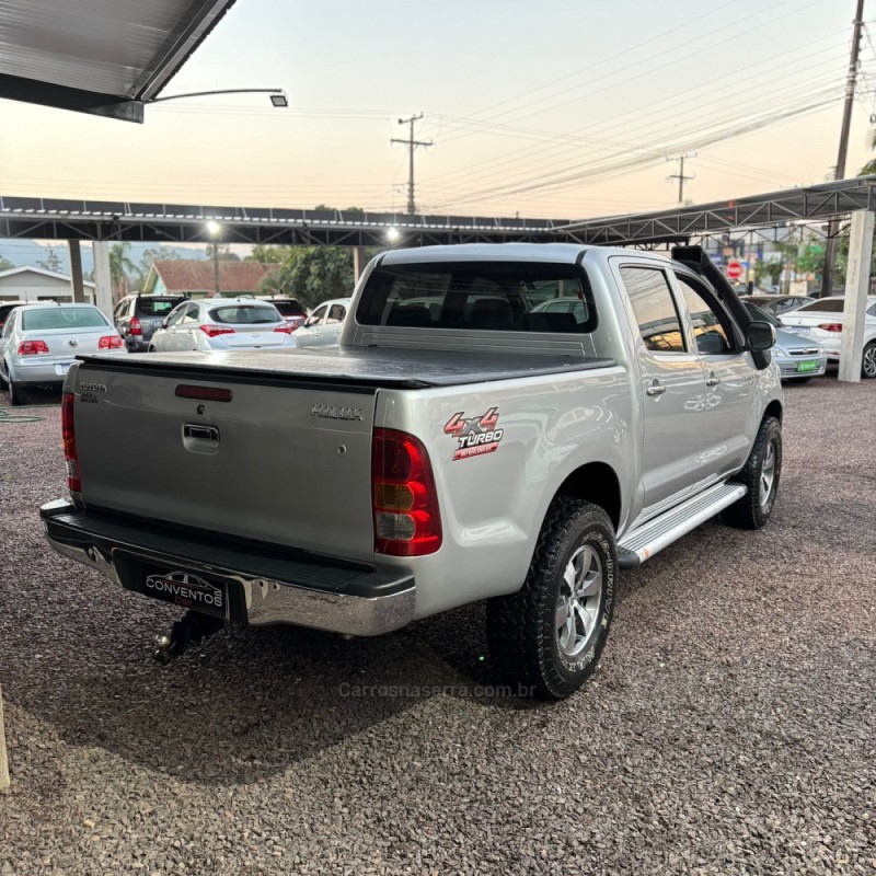 HILUX 2.5 4X4 CD 16V TURBO DIESEL 4P MANUAL - 2010 - LAJEADO