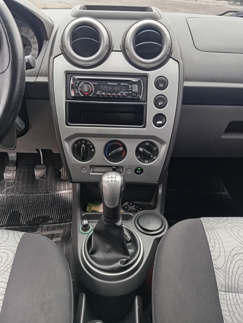FIESTA 1.6 MPI SEDAN 8V FLEX 4P MANUAL - 2010 - CAXIAS DO SUL