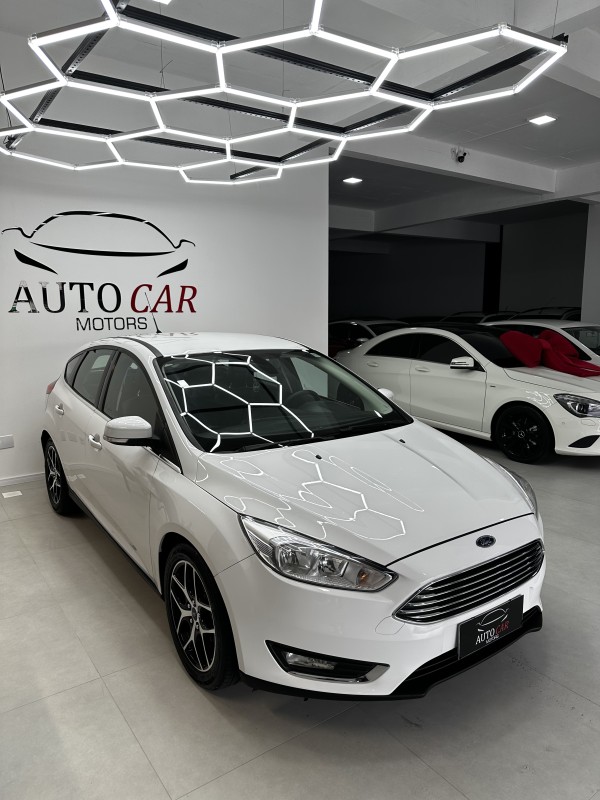 FOCUS 2.0 TITANIUM 16V FLEX 4P AUTOMÁTICO - 2016 - CAXIAS DO SUL