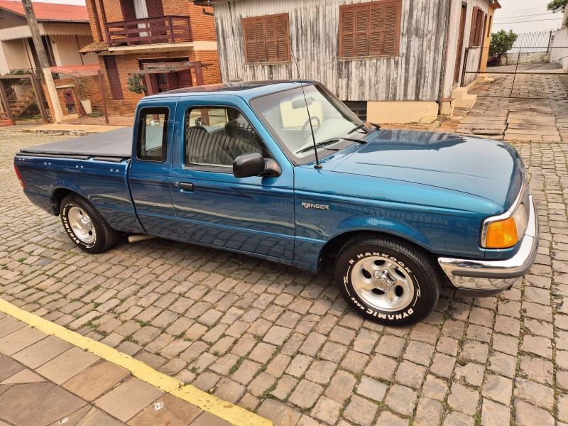 RANGER 4.0 STX 4X2 CE V6 12V GASOLINA 2P MANUAL - 1995 - BENTO GONçALVES