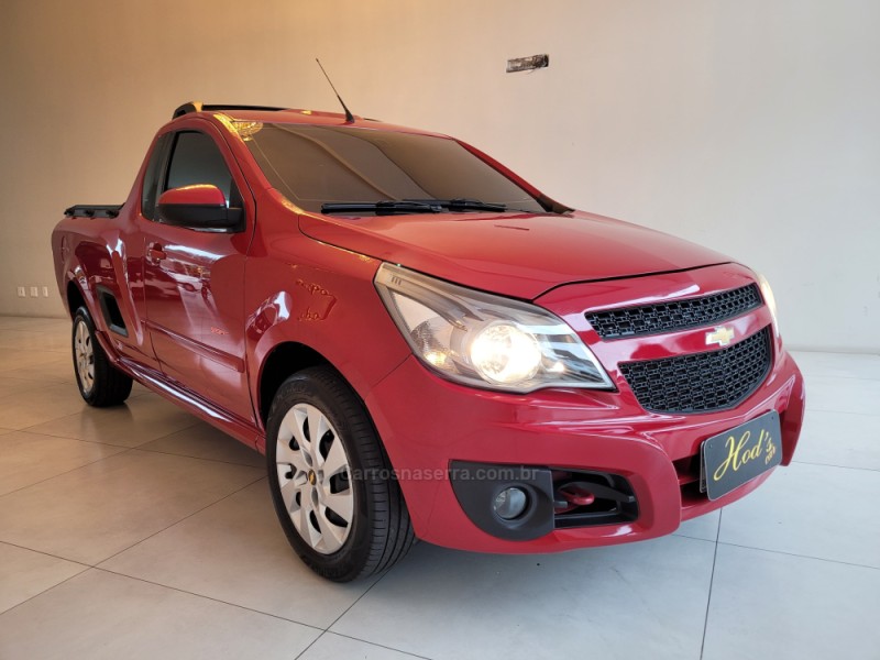 MONTANA 1.4 MPFI SPORT CS 8V FLEX 2P MANUAL - 2011 - CANELA