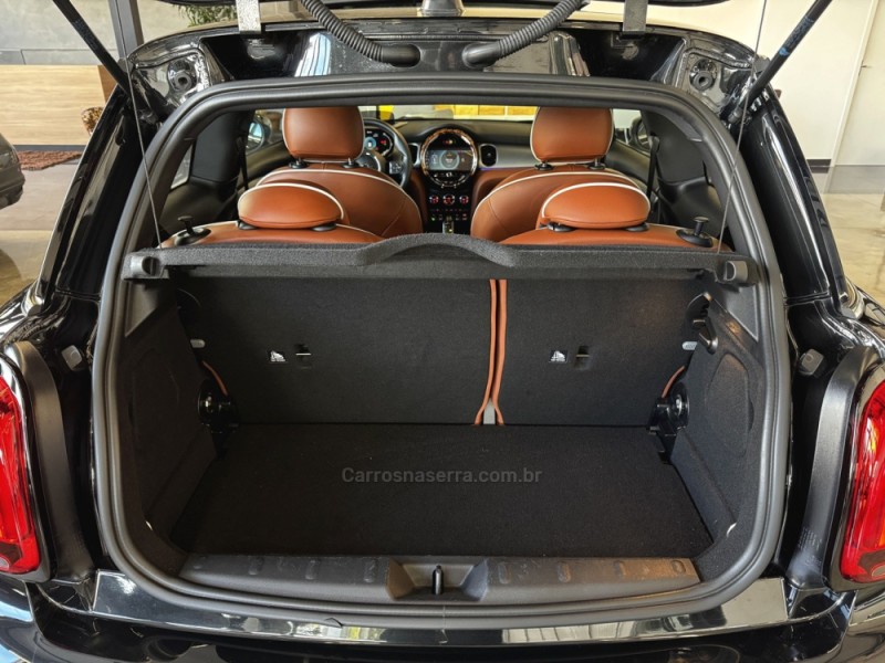 COOPER S E TOP 184CV ELÉTRICO 2P AUTOMÁTICO - 2023 - BENTO GONçALVES