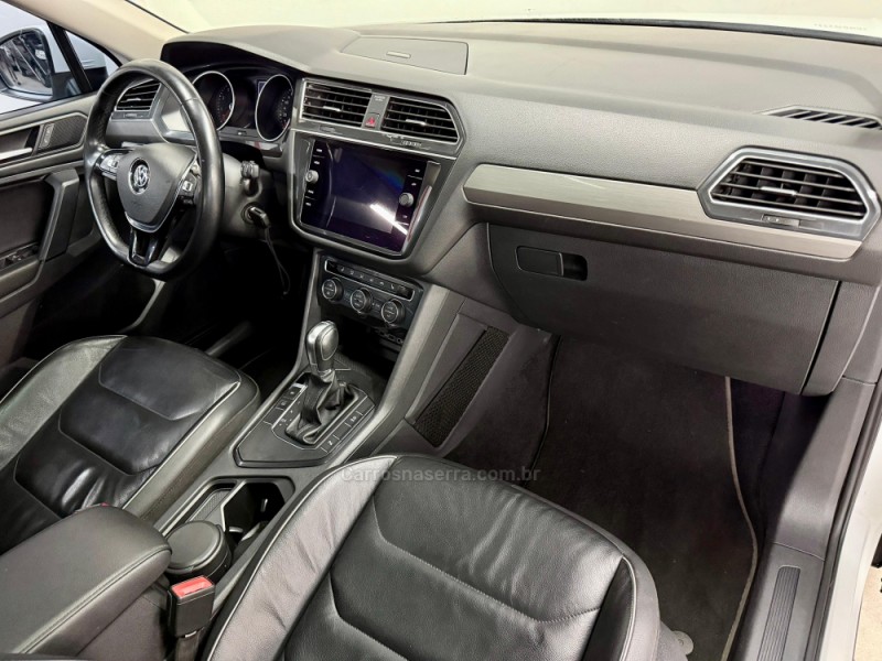 TIGUAN 1.4 ALLSPACE COMFORT 250 TSI FLEX 4P - 2019 - CAXIAS DO SUL
