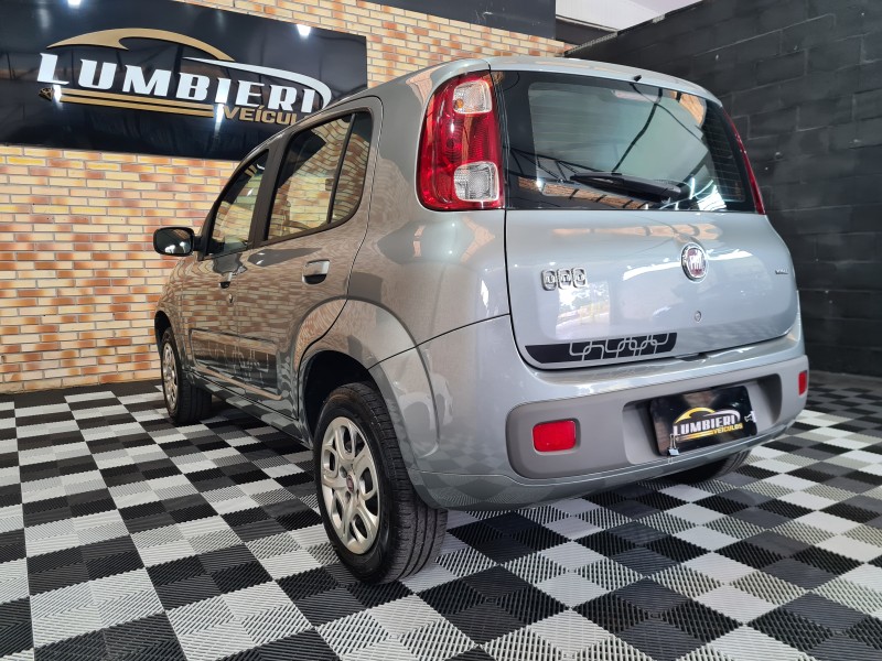 UNO 1.0 VIVACE 8V FLEX 4P MANUAL - 2012 - FARROUPILHA