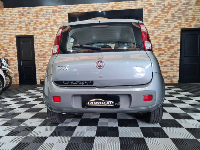 UNO 1.0 VIVACE 8V FLEX 4P MANUAL - 2012 - FARROUPILHA