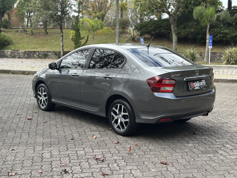 CITY 1.5 SPORT 16V FLEX 4P MANUAL - 2014 - CAXIAS DO SUL