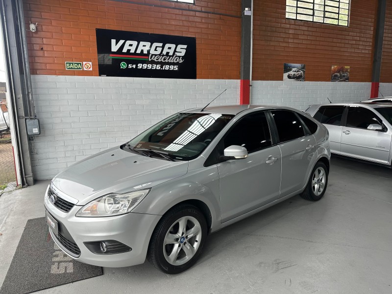focus 1.6 8v flex 4p manual 2012 caxias do sul