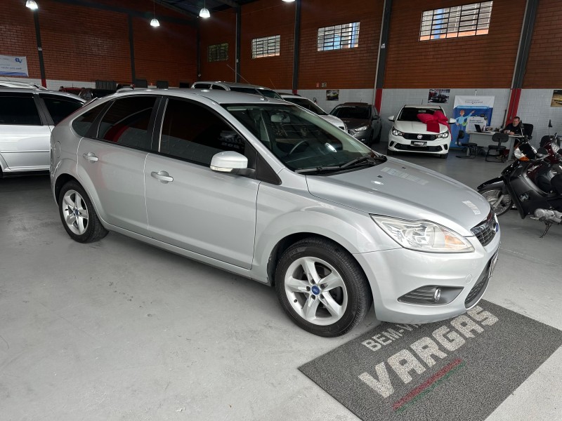 FOCUS 1.6 8V FLEX 4P MANUAL - 2012 - CAXIAS DO SUL