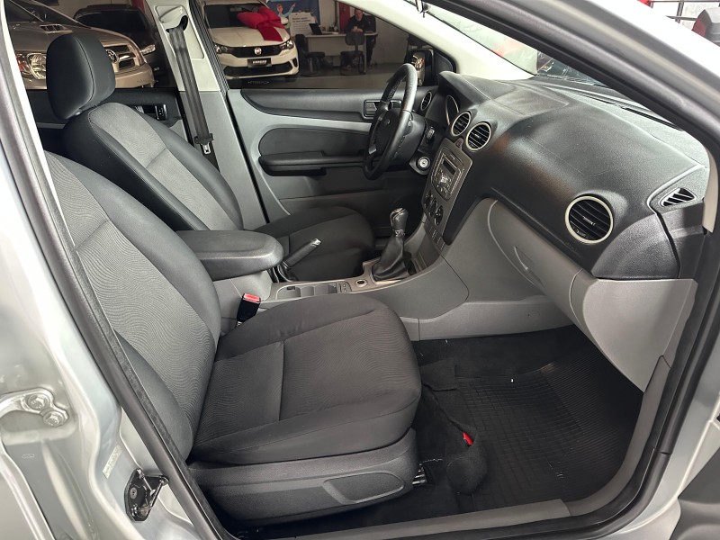FOCUS 1.6 8V FLEX 4P MANUAL - 2012 - CAXIAS DO SUL