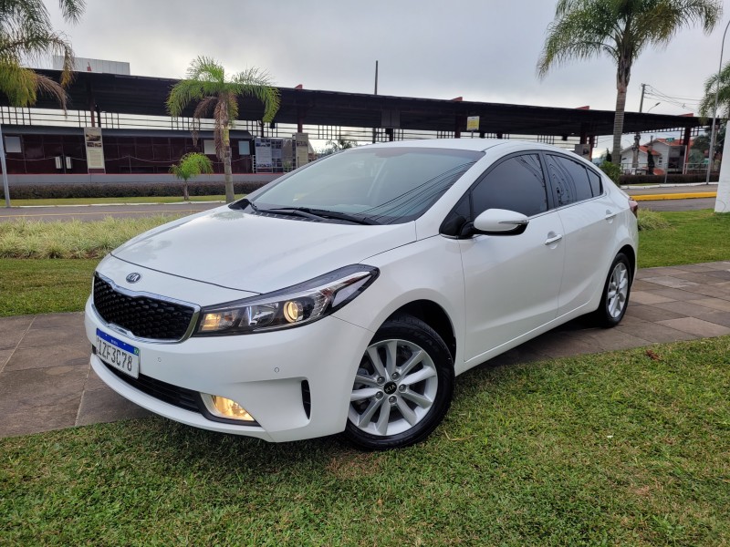 CERATO 1.6 SX 16V FLEX 4P AUTOMÁTICO - 2019 - CARLOS BARBOSA