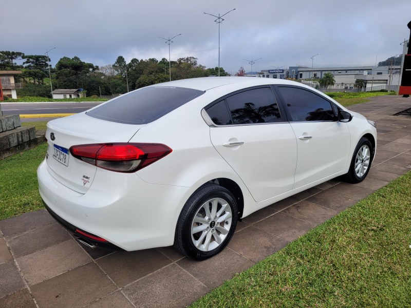 CERATO 1.6 SX 16V FLEX 4P AUTOMÁTICO - 2019 - CARLOS BARBOSA