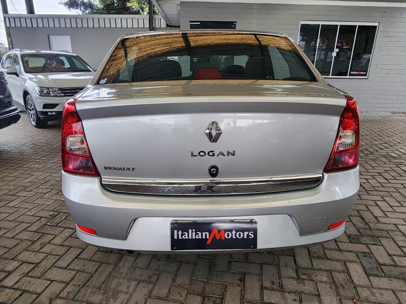 LOGAN 1.0 AUTHENTIQUE PLUS 16V FLEX 4P MANUAL - 2012 - CAXIAS DO SUL