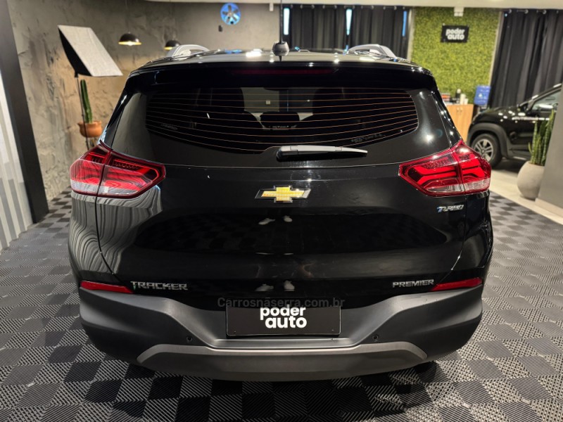 TRACKER 1.2 12V PREMIER TURBO FLEX 4P AUTOMÁTICO - 2023 - FARROUPILHA