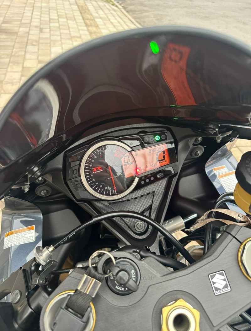 GSX R750 SRAD - 2016 - BENTO GONçALVES