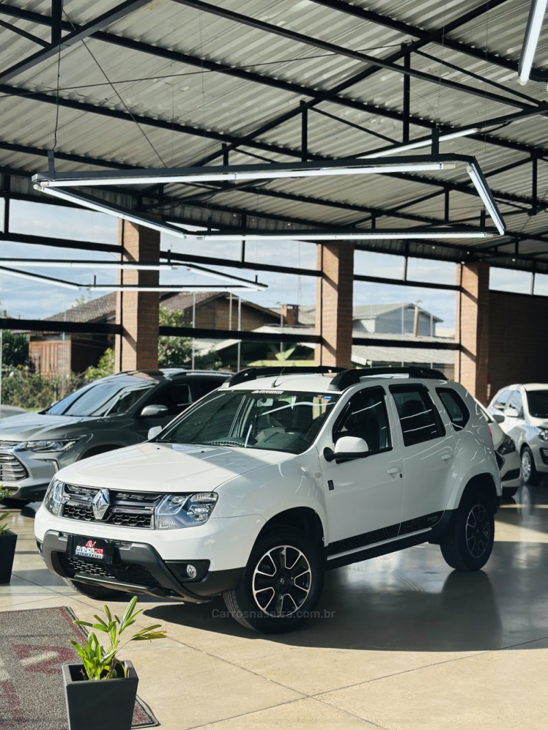 DUSTER 1.6 DAKAR 4X2 16V FLEX 4P MANUAL