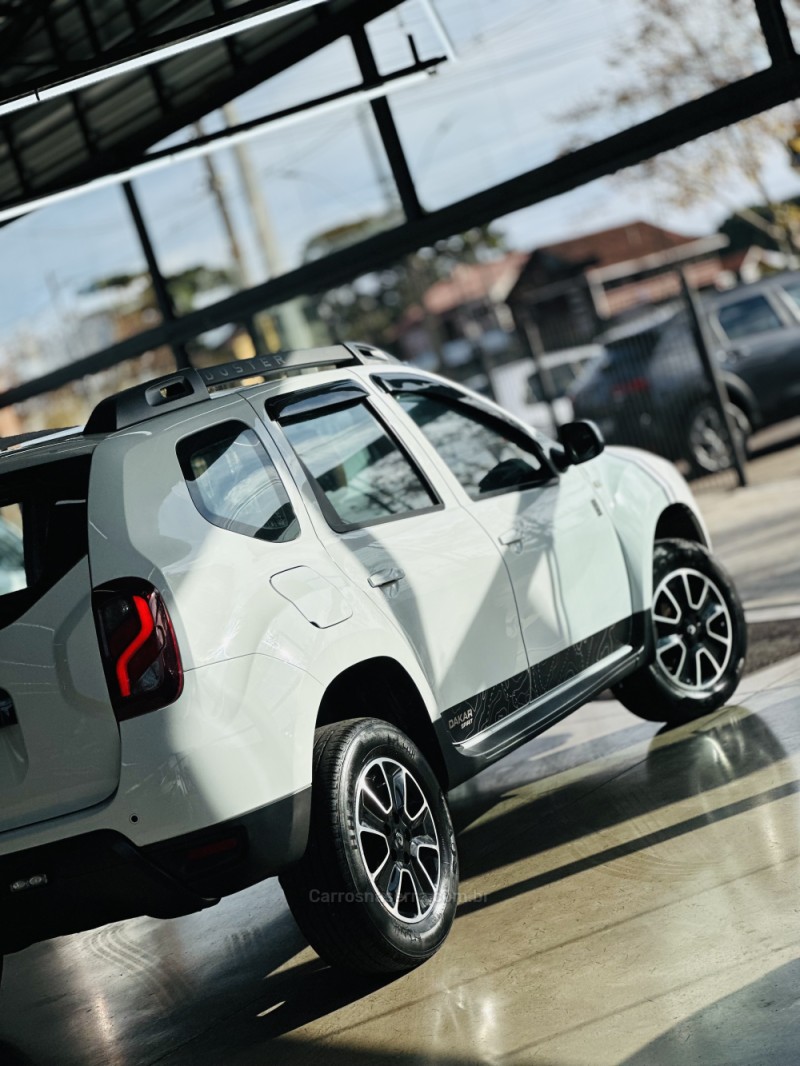 DUSTER 1.6 DAKAR 4X2 16V FLEX 4P MANUAL - 2016 - CANELA