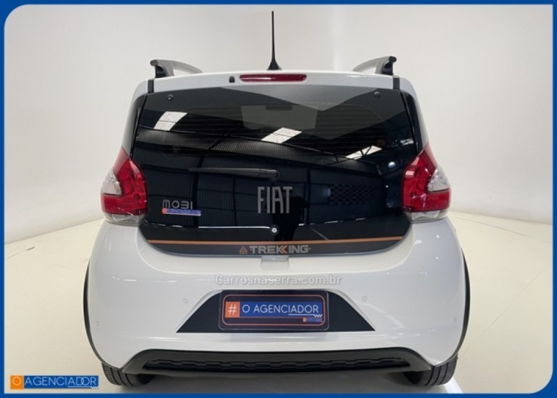 MOBI 1.0 TREKKING 8V FLEX 4P MANUAL - 2025 - SANTA CRUZ DO SUL