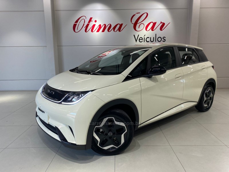 dolphin eletrico 4p automatico 2025 flores da cunha